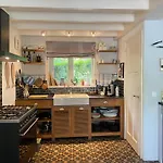 Charmant Vakantiehuis Op Unieke Locatie