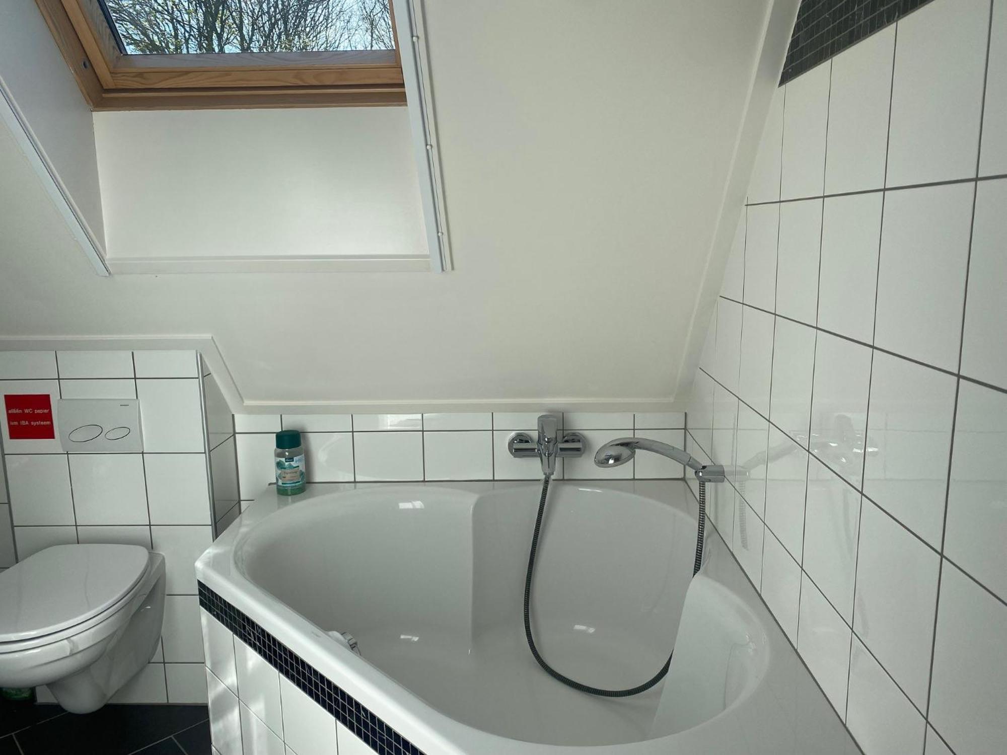 Holiday home Op Unieke Locatie Groede