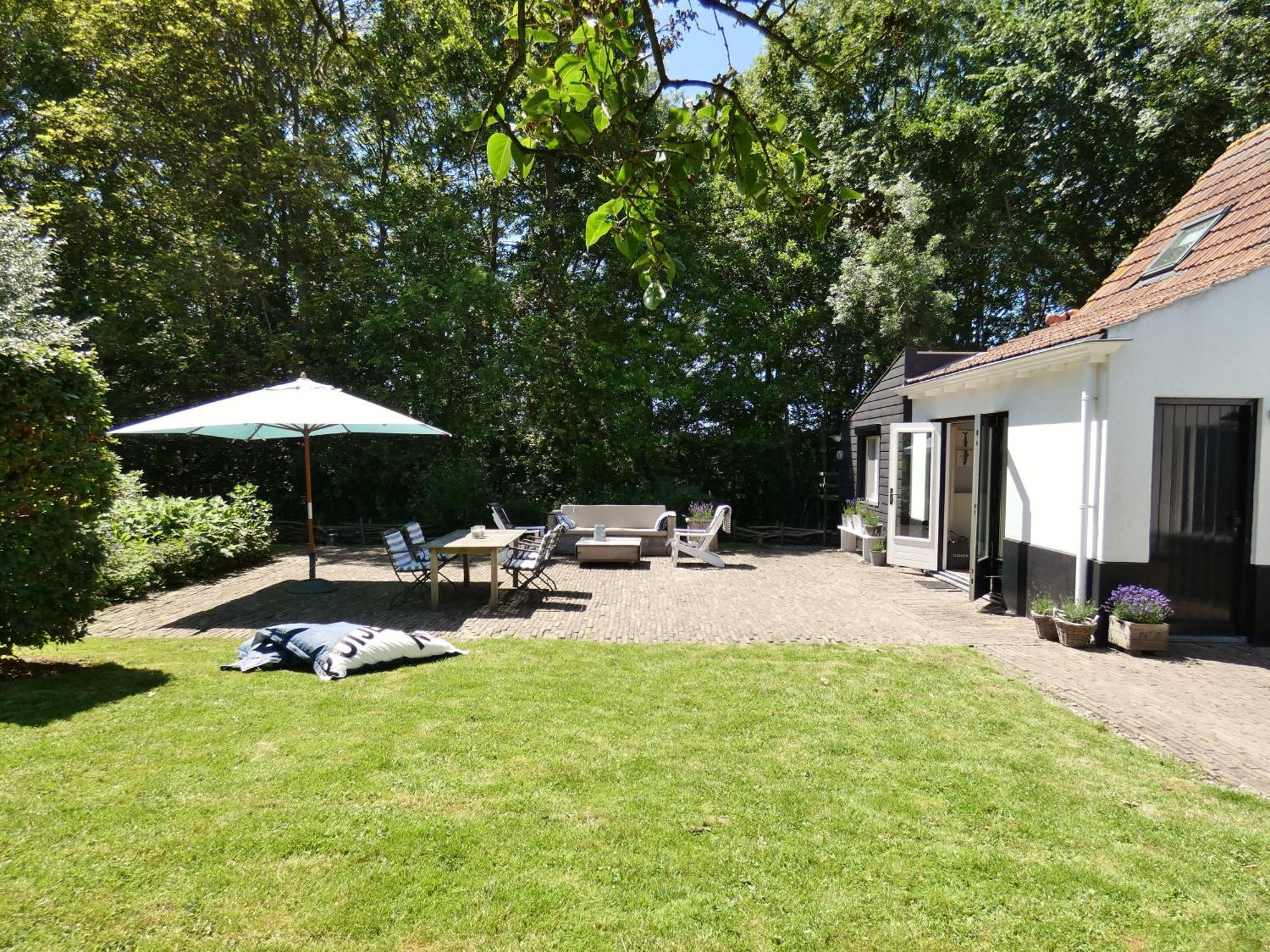 Op Unieke Locatie Holiday home